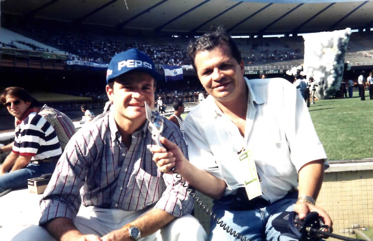 Tony-Auad-entrevistando-Rubens-Barrichello.jpg